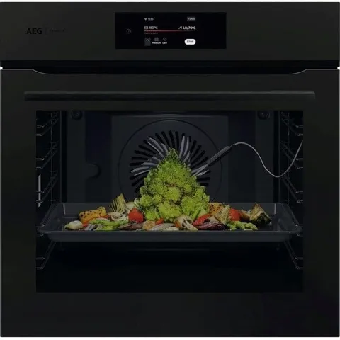 AEG BP7200T Einbaubackofen Serie 7000 MealAssist