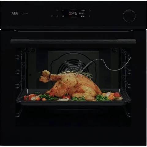 AEG BS6700B Einbaubackofen Serie 7000 MealAssist mit SteamCrisp®